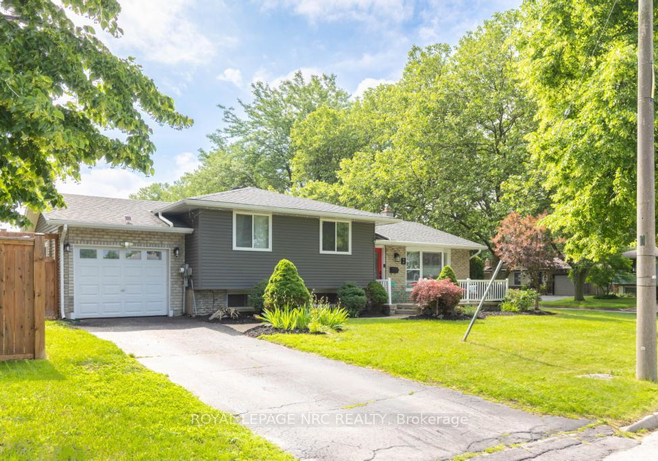 2-kimberdale-court-st-catharines-ontario-x13687084