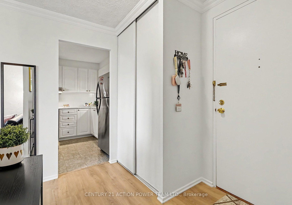 915-elmsmere-road-ottawa-ontario-x13687186