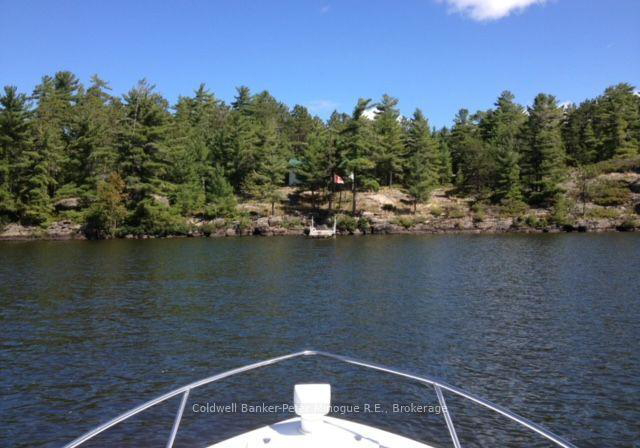 82-jessup-island-nipissing-ontario-x13687198