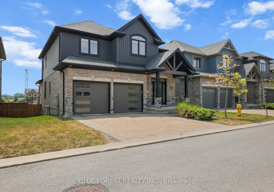 1061-eagletrace-drive-london-north-ontario-x13687230