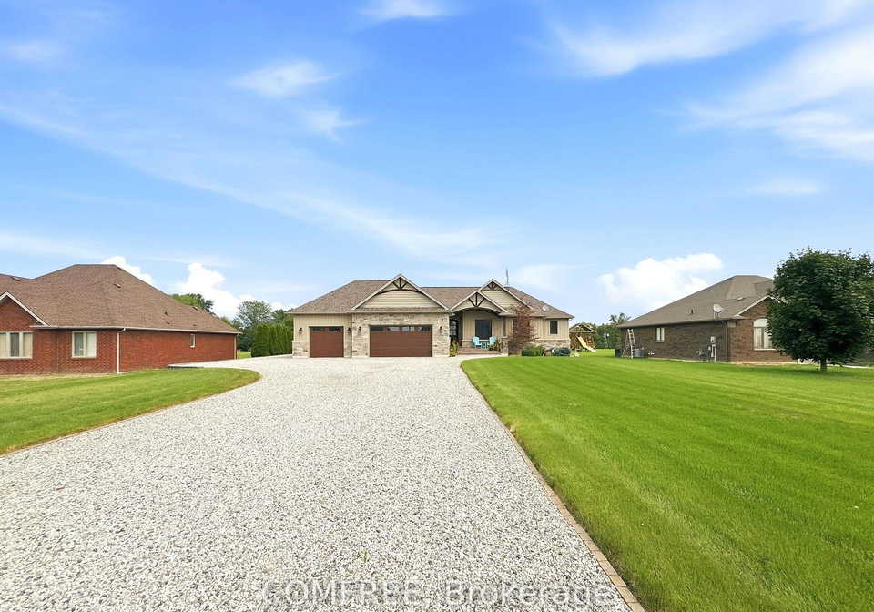 663-county-2-road-lakeshore-ontario-x13687250