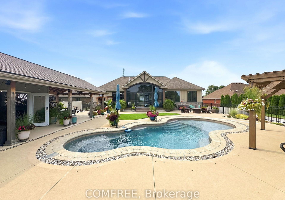 663-county-2-road-lakeshore-ontario-x13687250