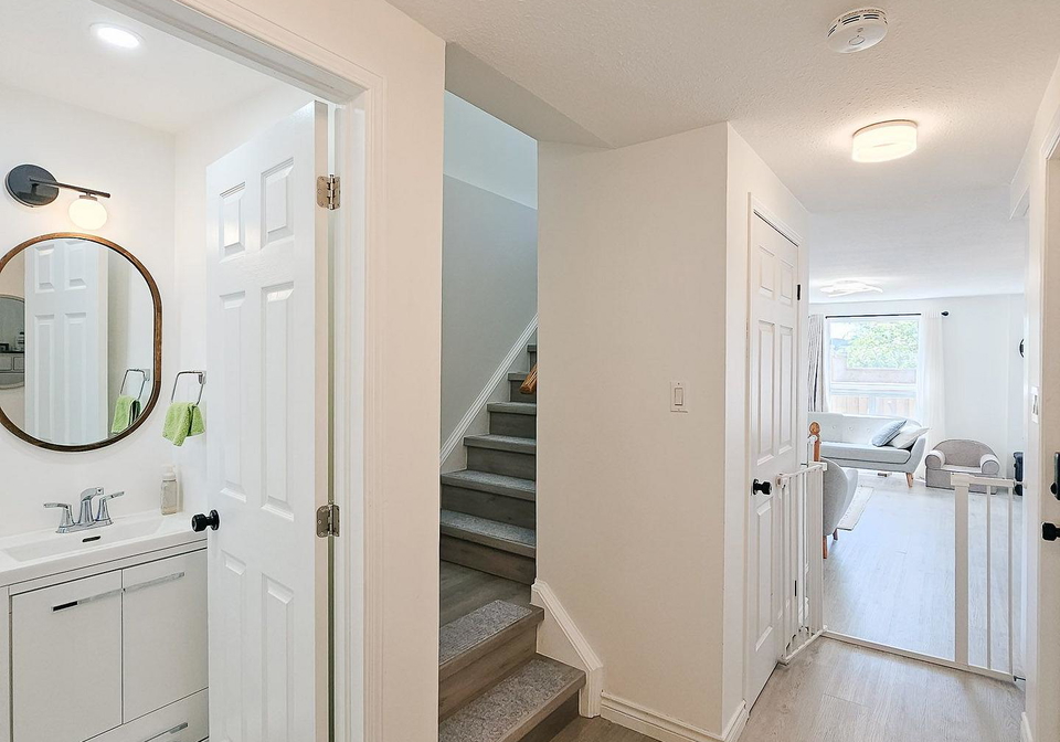 71-highbrook-street-kitchener-ontario-x13687292