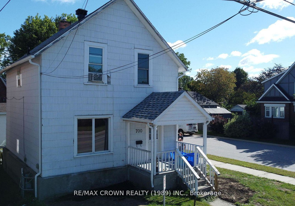700-main-street-w-north-bay-ontario-x13687344
