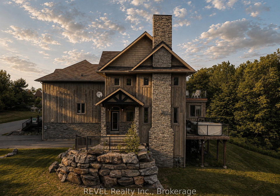 67-rockmount-crescent-gravenhurst-ontario-x13687520