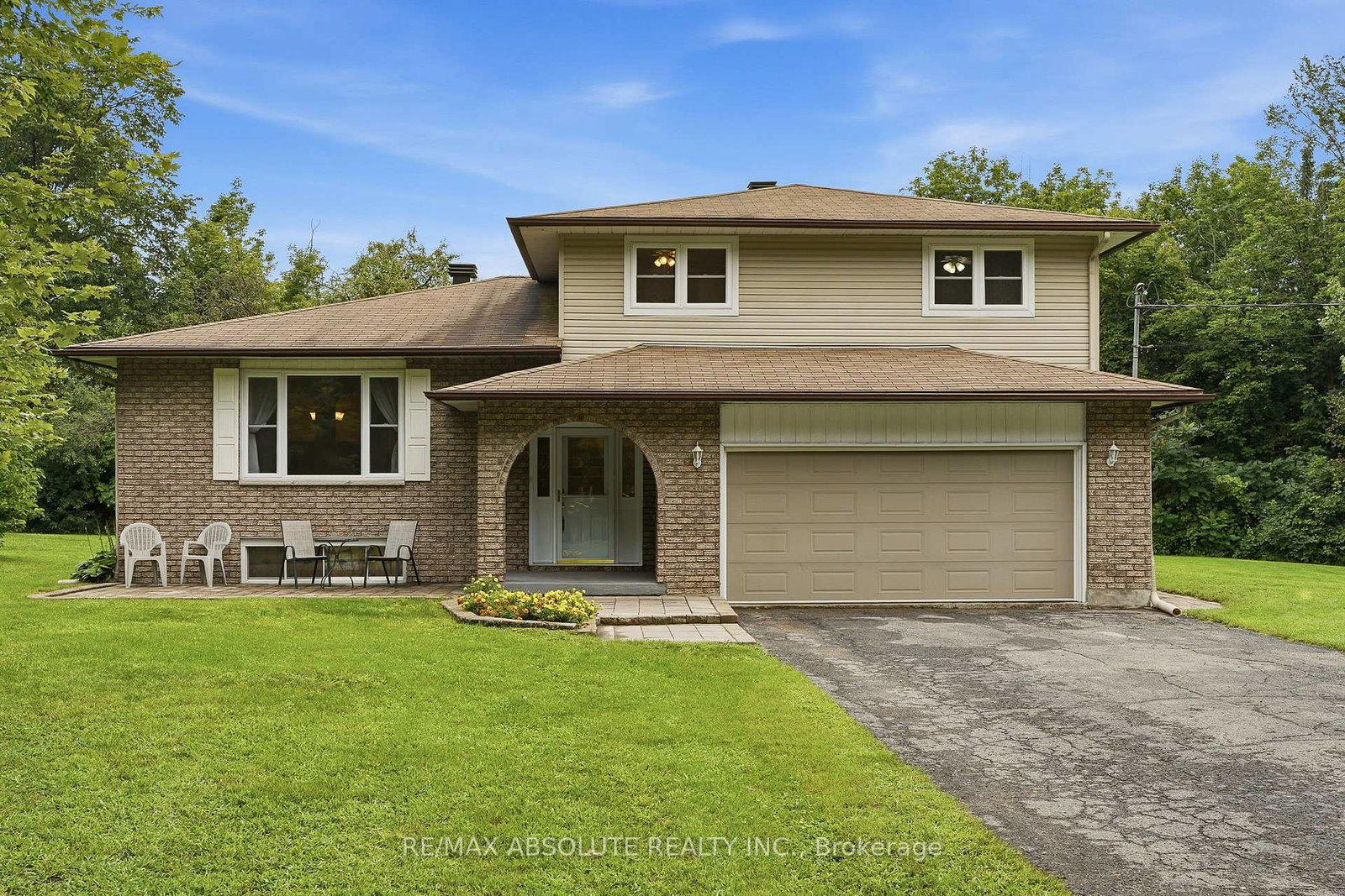 1000-milburn-crescent-ottawa-ontario-x13687602