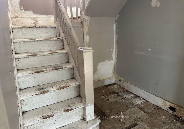 62-haynes-avenue-st-catharines-ontario-x13687750
