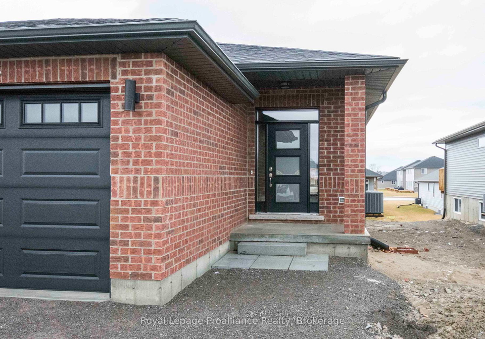 45-dewal-place-belleville-ontario-x13687890