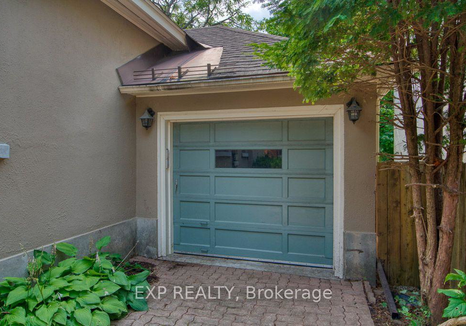 304-stewart-street-ottawa-ontario-x13687894