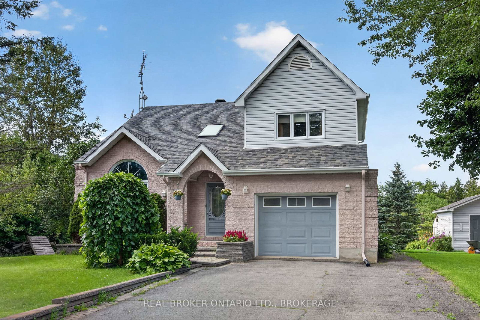 3901-county-45-road-north-glengarry-ontario-x13688206