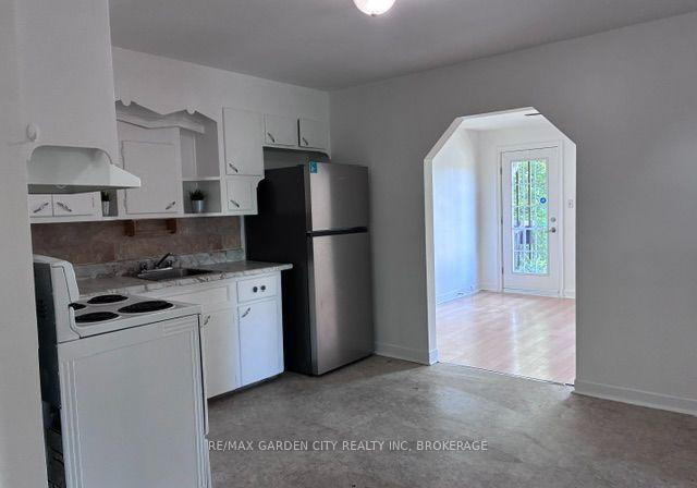 13lyons-avenue-welland-ontario-x13688230