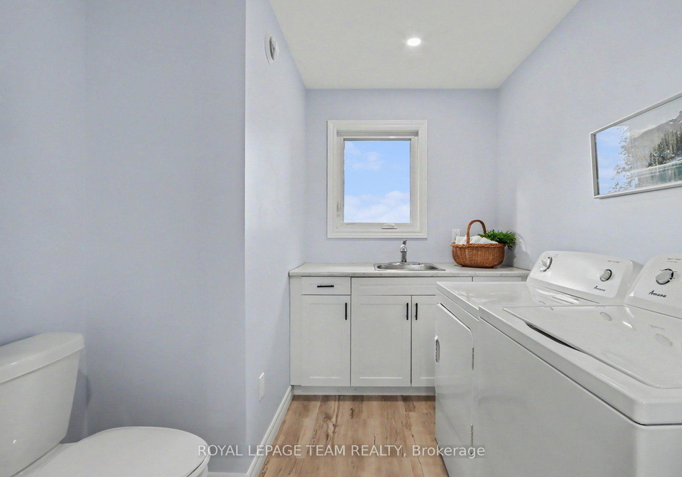 12303-county-5-road-north-dundas-ontario-x13688352