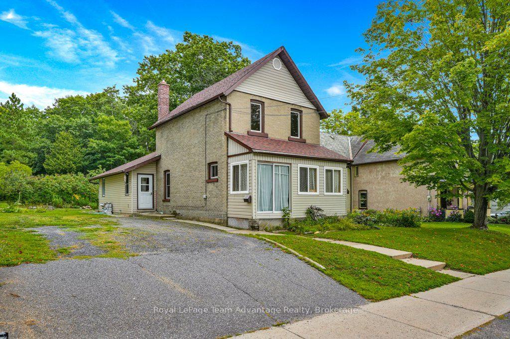 111-gibson-st-street-parry-sound-ontario-x13688376