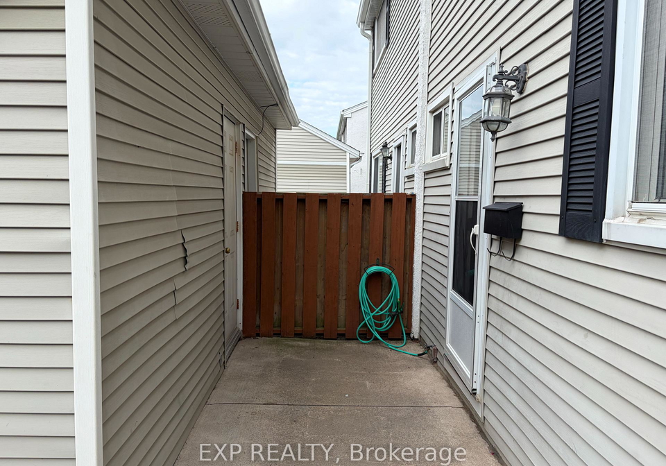 7001-casey-street-niagara-falls-ontario-x13688384