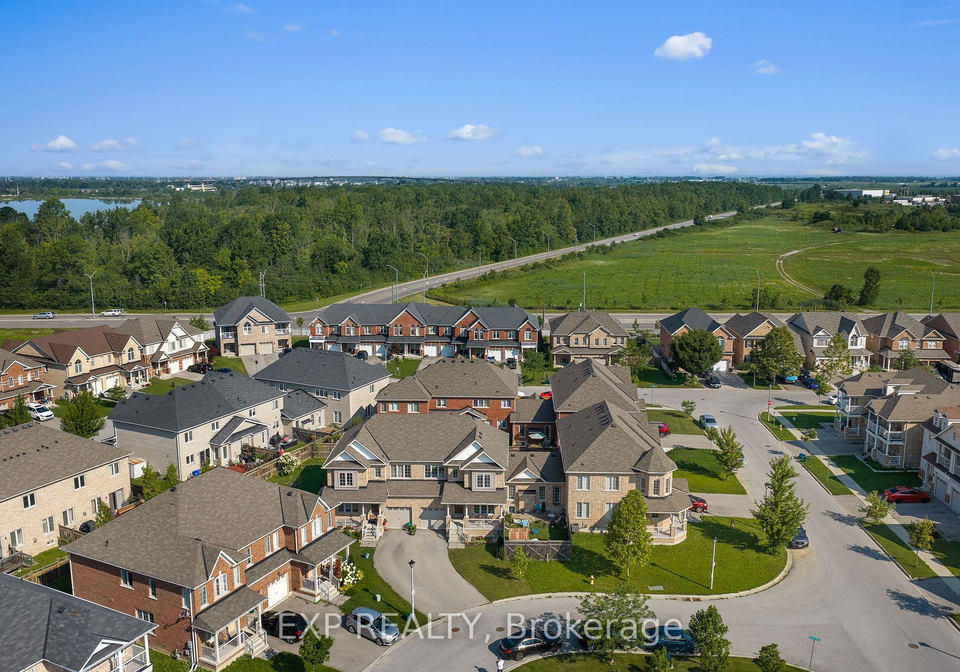 2-durham-way-niagara-on-the-lake-ontario-x13688390
