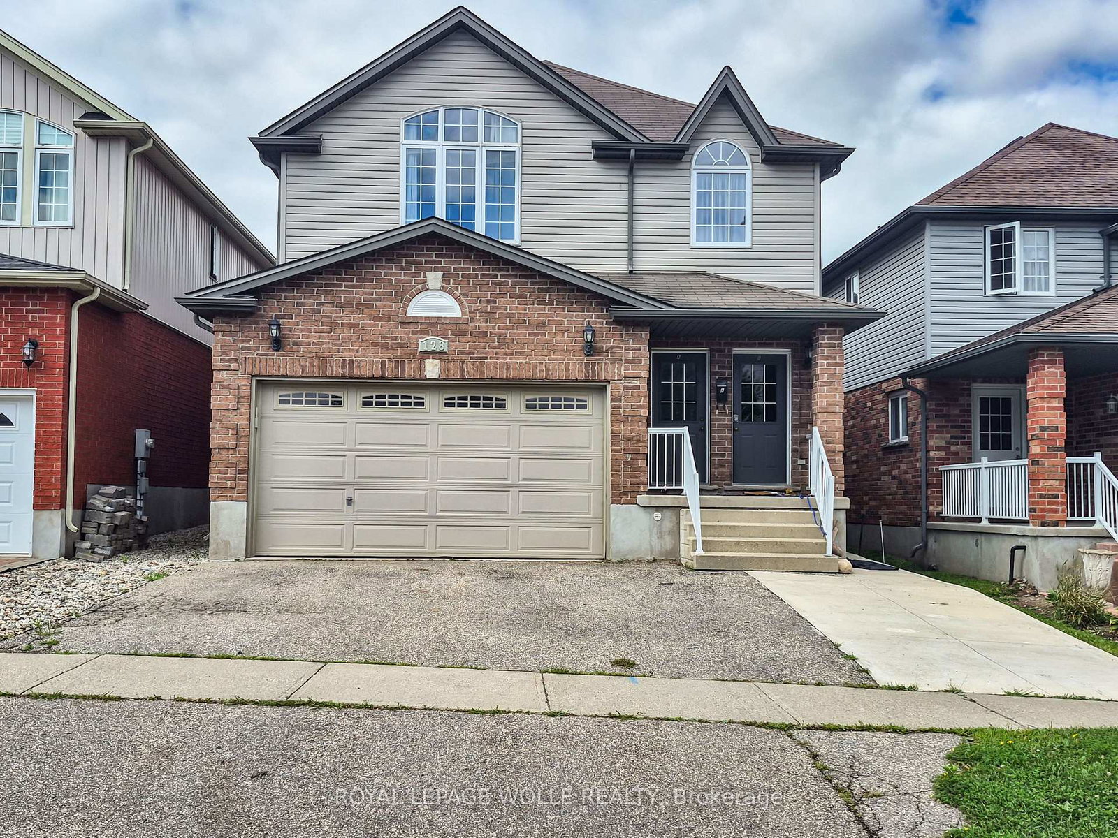 128-udvari-crescent-kitchener-ontario-x13688404