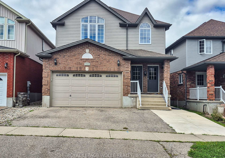 128-udvari-crescent-kitchener-ontario-x13688404