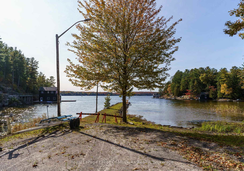 1361-rosseau-lake-2-road-muskoka-lakes-ontario-x13688436