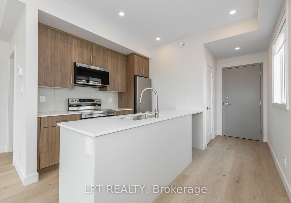 249-columbus-avenue-ottawa-ontario-x13688556