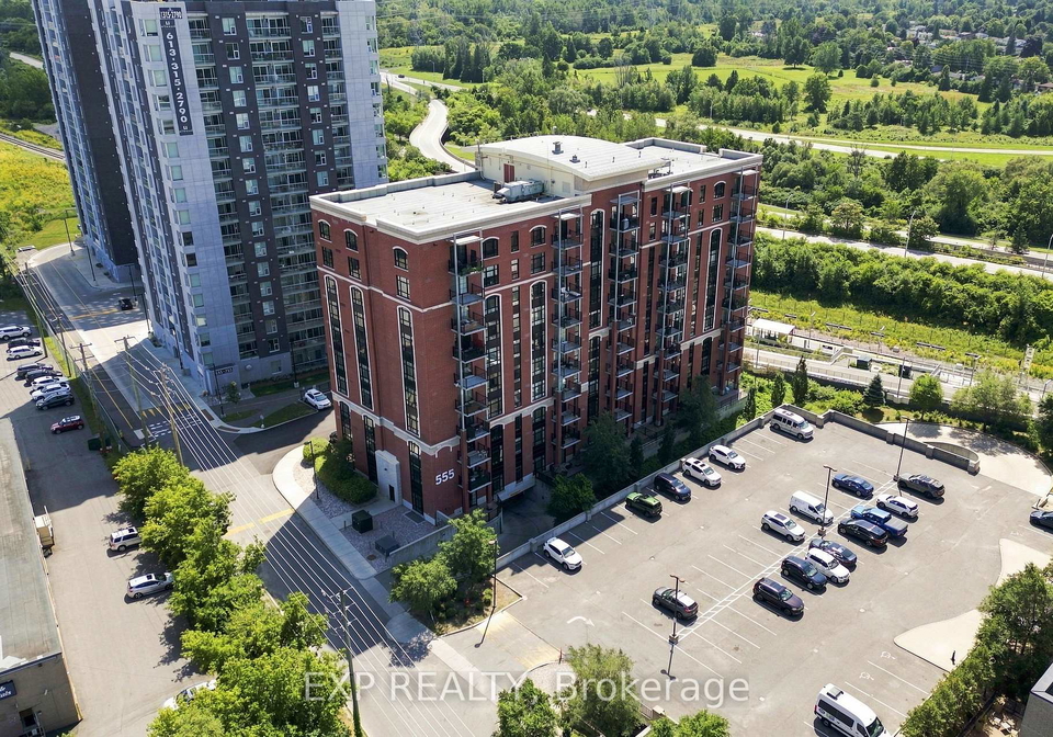 555-anand-private-ottawa-ontario-x13688568