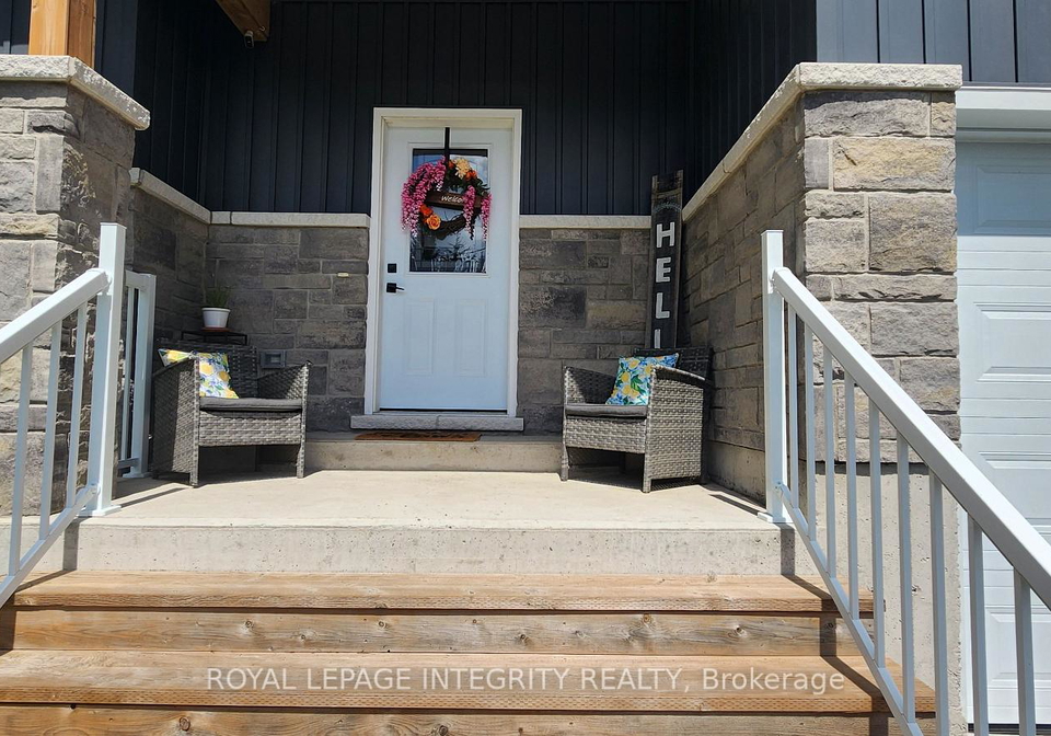 6-union-street-lansdowne-village-ontario-x13688688