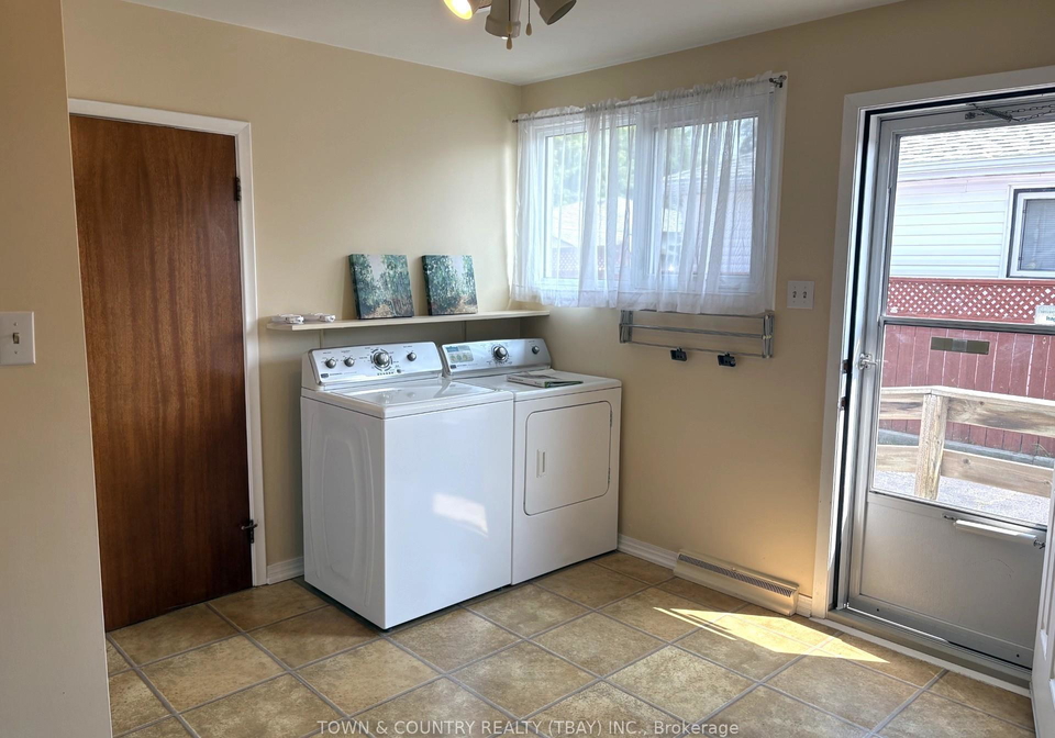 1213-mary-street-w-thunder-bay-ontario-x13688698