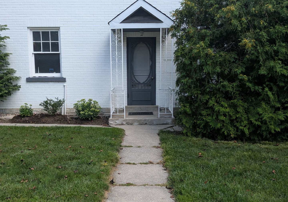 31-francis-street-kawartha-lakes-ontario-x13688916