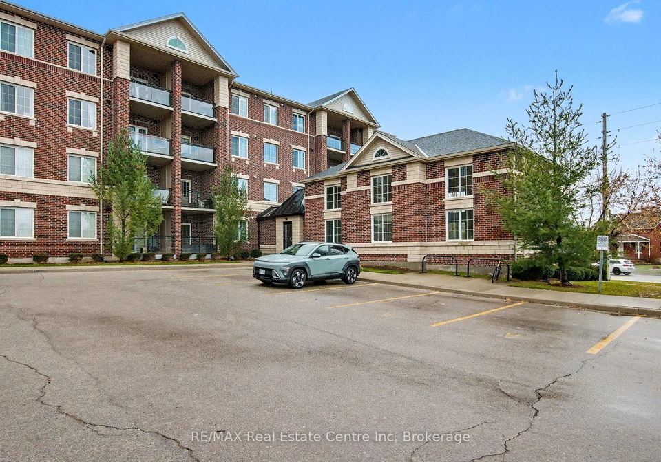 1440-gordon-street-guelph-ontario-x13688926