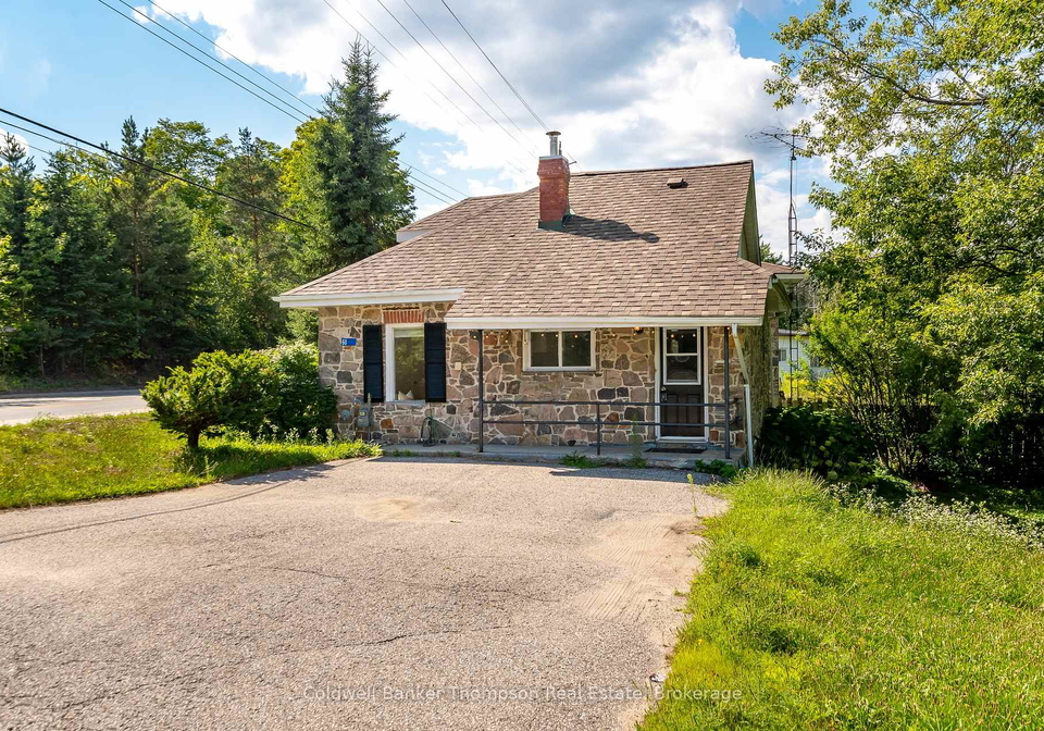 60-west-road-huntsville-ontario-x13688984