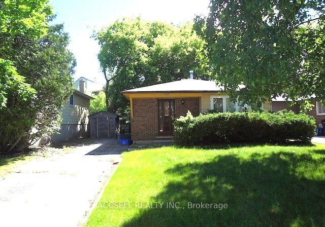 28-harcourt-crescent-kitchener-ontario-x13689022
