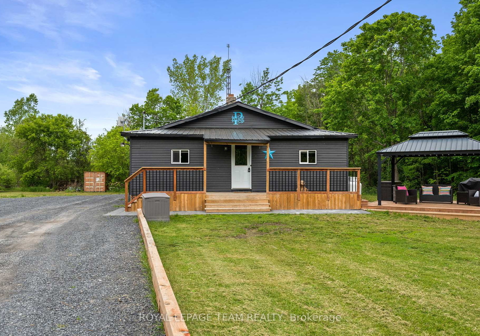 16509-cedarvale-road-north-stormont-ontario-x13689080