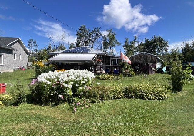 2-alexander-avenue-kawartha-lakes-ontario-x13689088