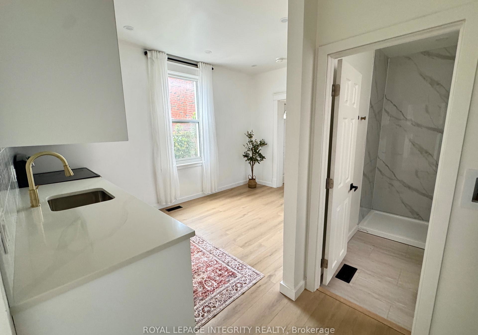 920-gladstone-avenue-ottawa-ontario-x13689140
