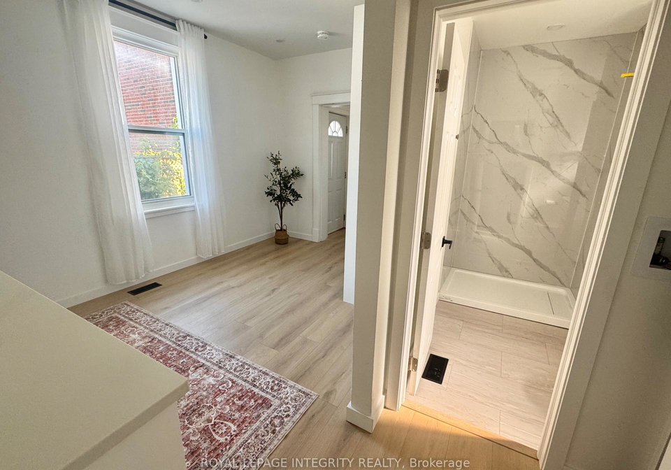 920-gladstone-avenue-ottawa-ontario-x13689140