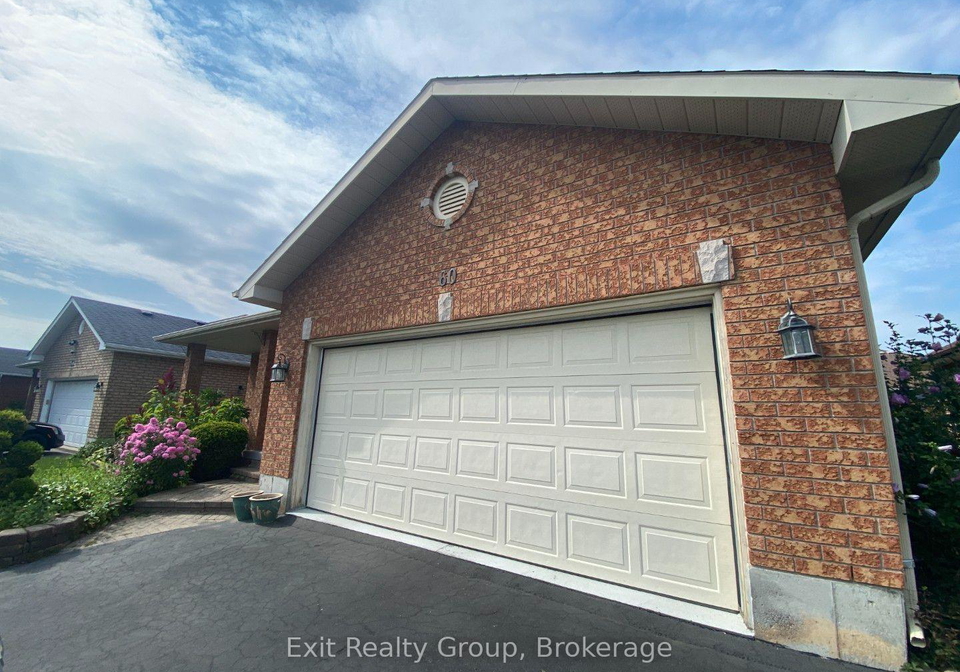 60-oak-ridge-boulevard-belleville-ontario-x13689182