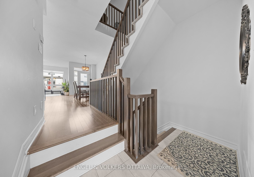 519-borbridge-avenue-ottawa-ontario-x13689282