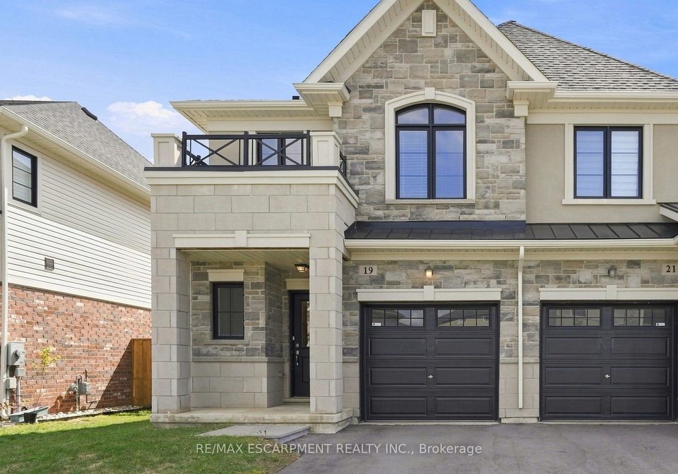 19-mia-drive-hamilton-ontario-x13689288