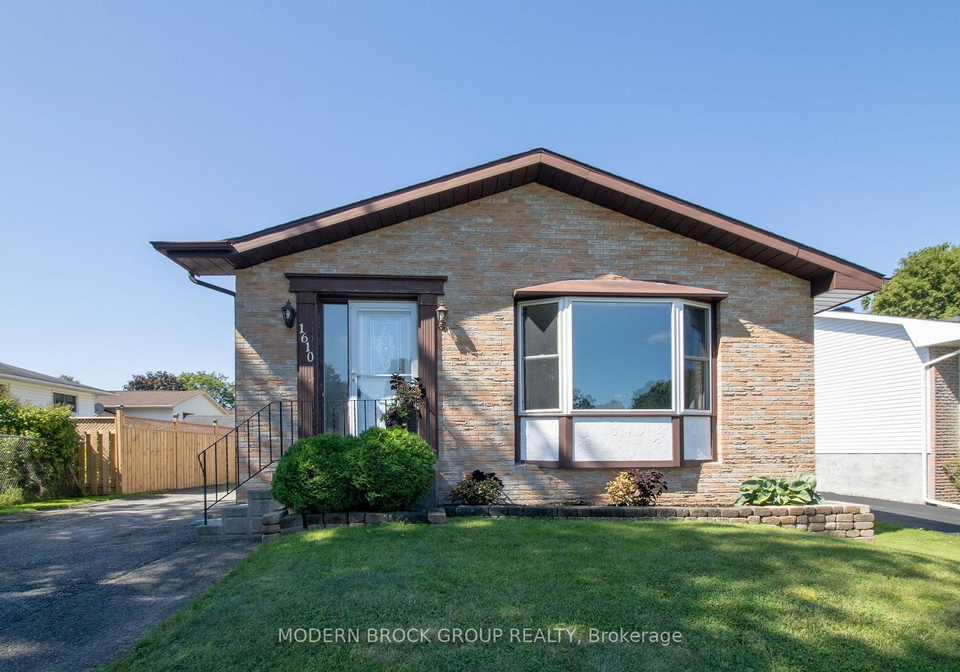 1610-kensington-parkway-brockville-ontario-x13689312