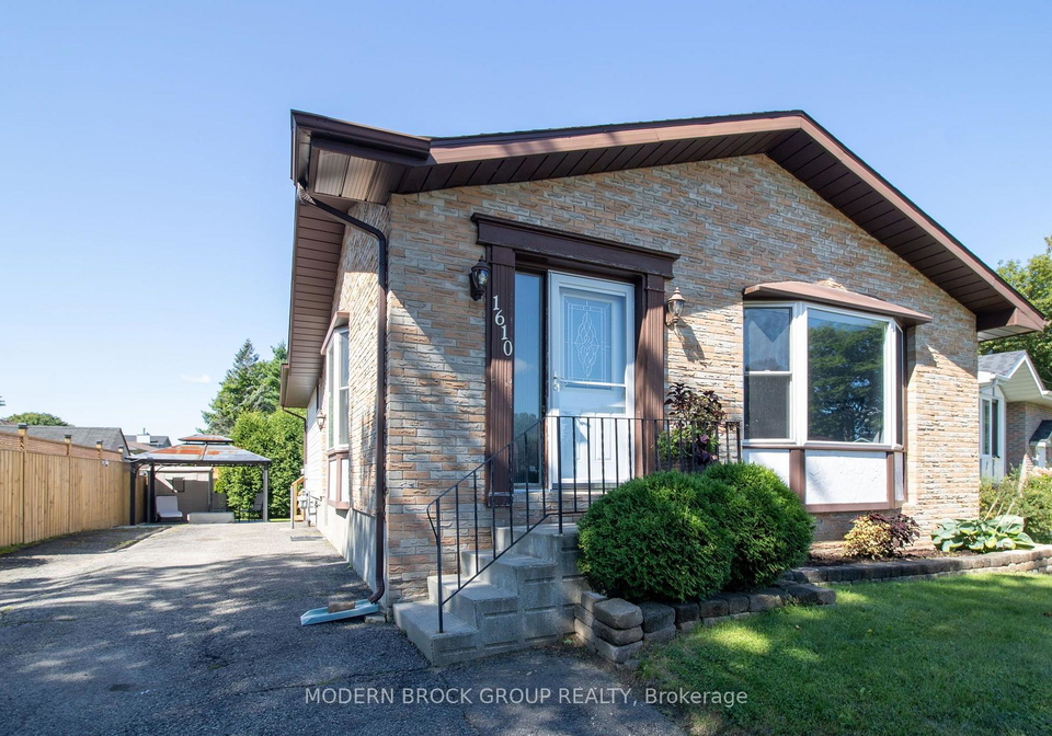 1610-kensington-parkway-brockville-ontario-x13689312