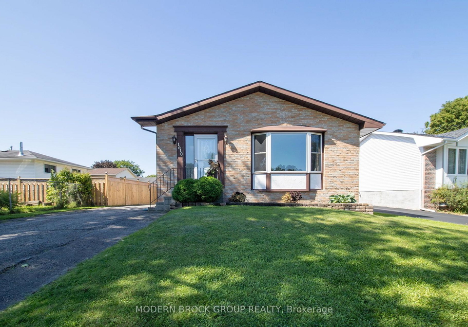 1610-kensington-parkway-brockville-ontario-x13689312