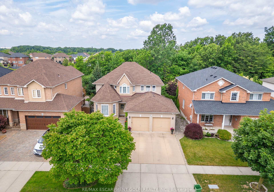 26-shadetree-crescent-hamilton-ontario-x13689322
