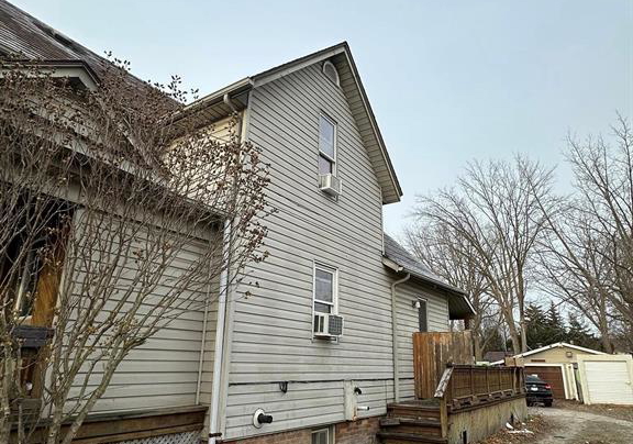 33-richmond-street-chatham-kent-ontario-x13689346