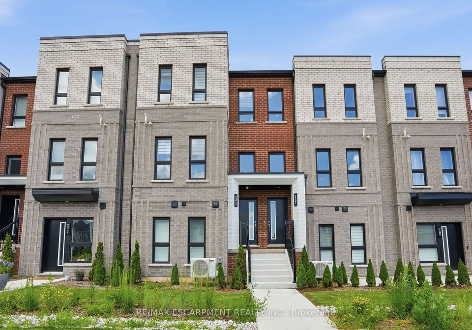245-burke-street-hamilton-ontario-x13689460