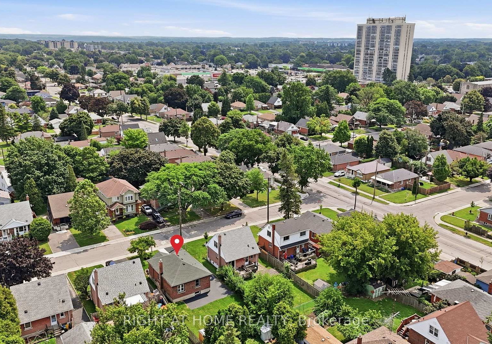 156-e-36th-street-hamilton-ontario-x13689468