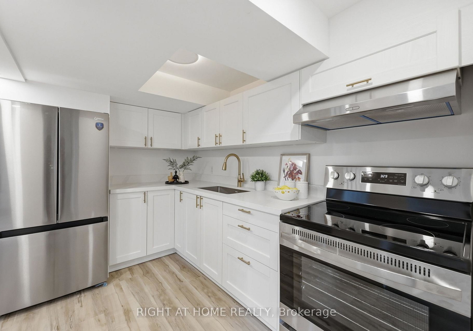 156-e36th-street-hamilton-ontario-x13689536