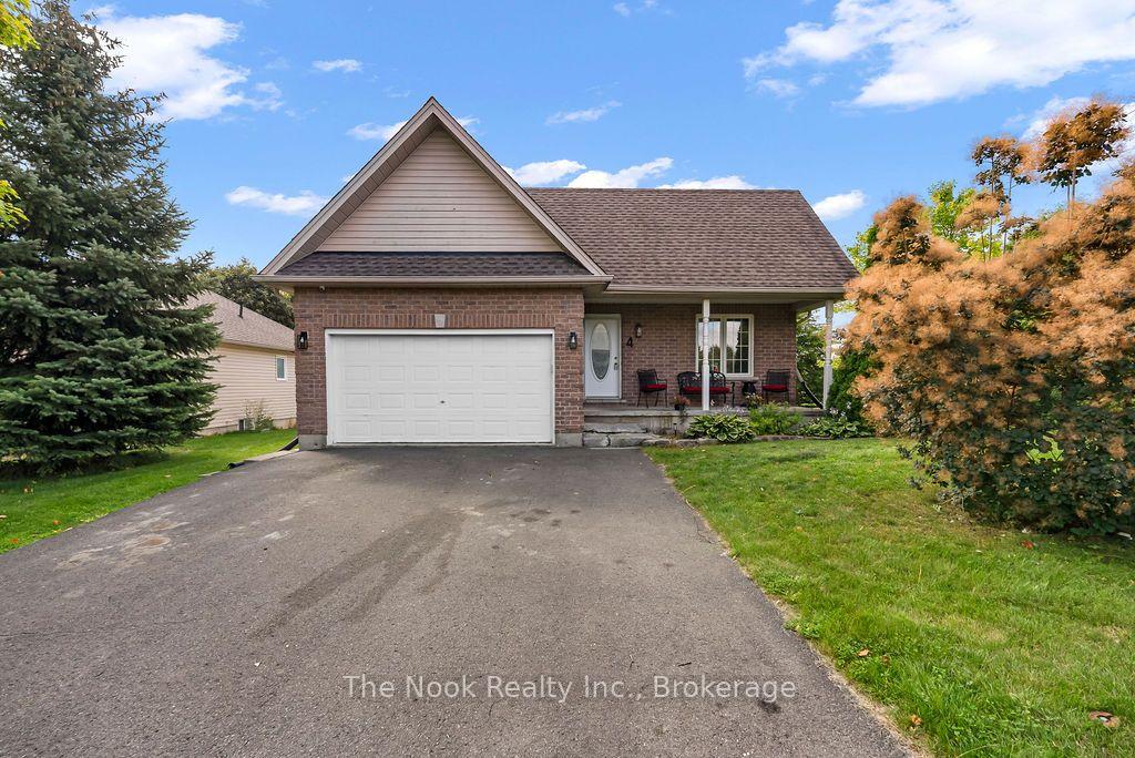 4-champlain-boulevard-kawartha-lakes-ontario-x13689608