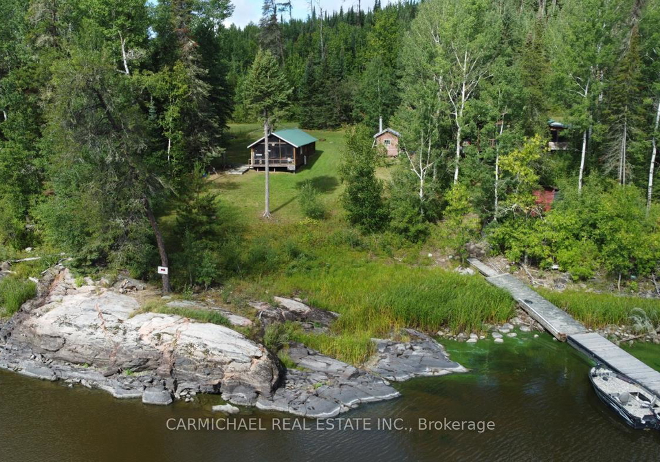 0-clay-lake-kenora-remote-area-ontario-x13689690