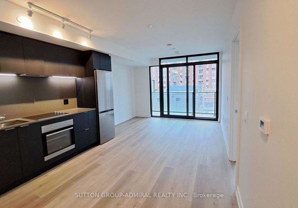 1-jarvis-street-hamilton-ontario-x13689884