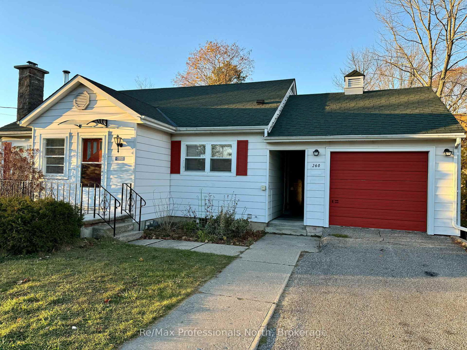 260-isaac-street-gravenhurst-ontario-x13689888