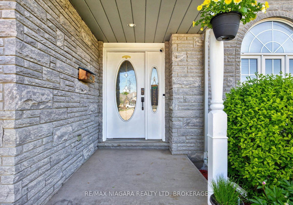 4457-kathleen-crescent-niagara-falls-ontario-x13689902